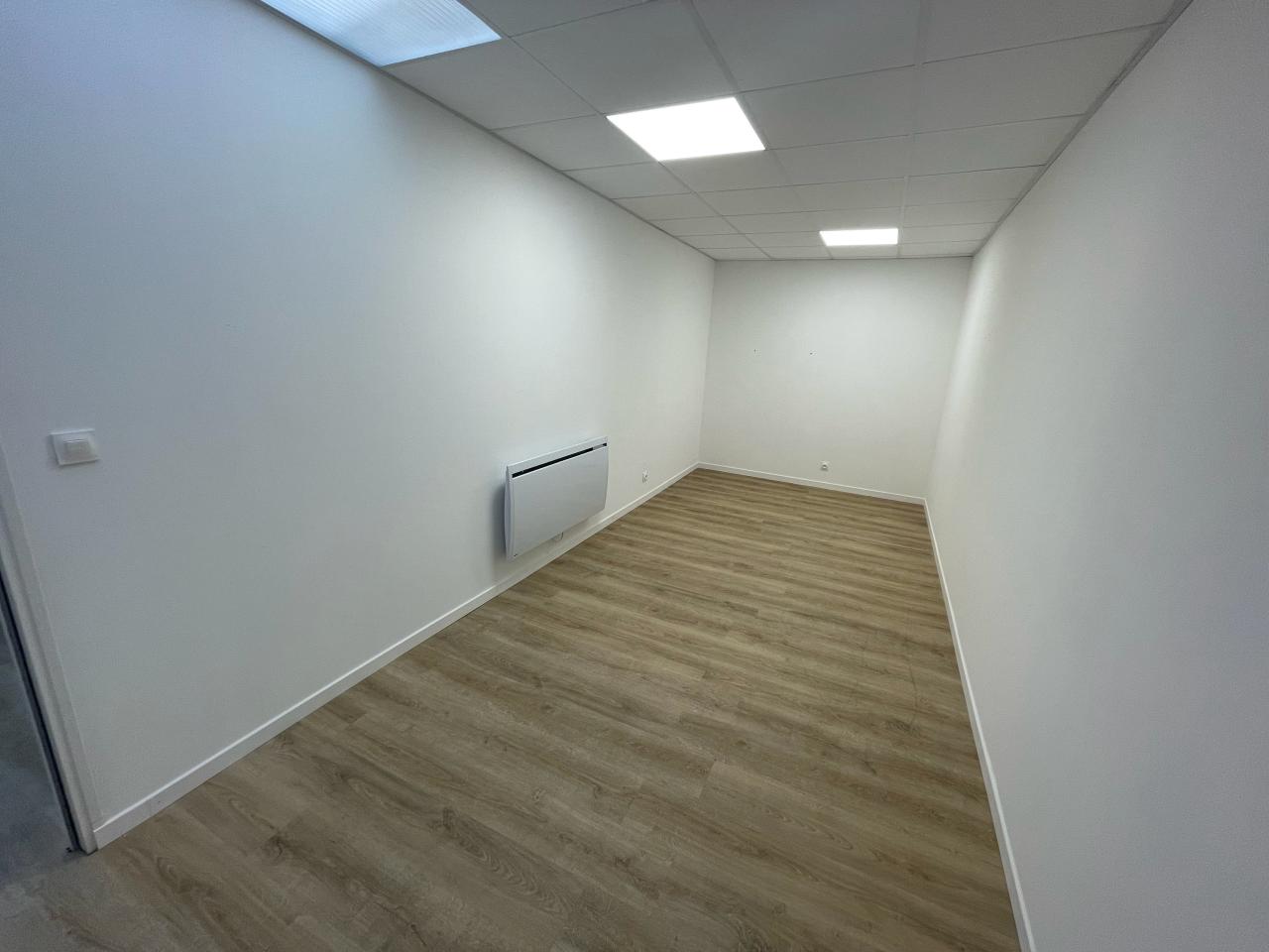 Local d'activité Domloup 160m² Vente local d'activité Domloup Ille-et-Vilaine OVACT2532082 3